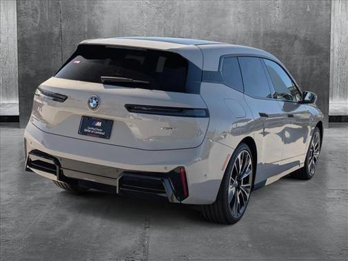 2026 BMW iX xDrive60