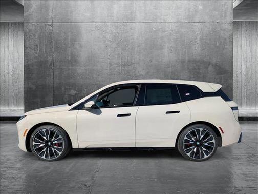 2026 BMW iX xDrive60
