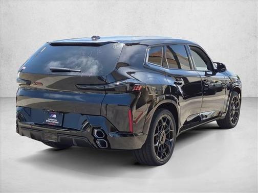 Black Sapphire Metallic 2026 BMW XM LABEL