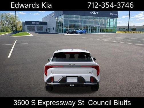 Snow White 2026 Kia K4 GT-LINE
