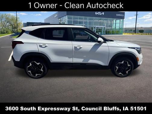 Snow White Pearl 2025 Kia Seltos EX