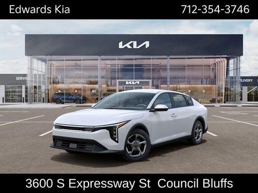 Snow White Pearl 2026 Kia K4 LXS