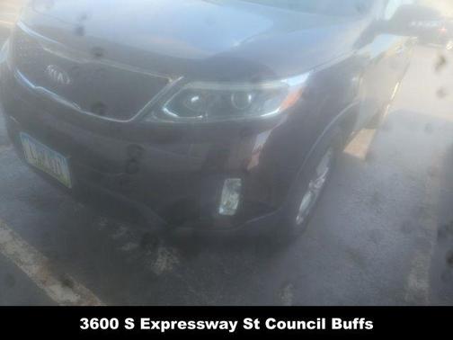 Dark Cherry 2014 Kia Sorento LX
