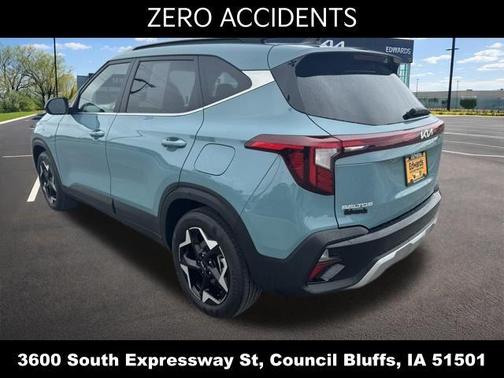 Blue 2024 Kia Seltos EX