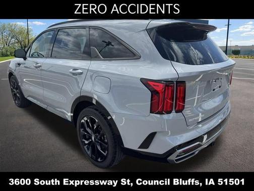 Wolf Gray 2023 Kia Sorento SX