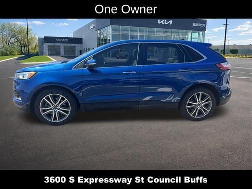 Blue Metallic 2021 Ford Edge Titanium