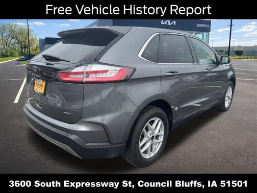 Gray Metallic 2023 Ford Edge SEL
