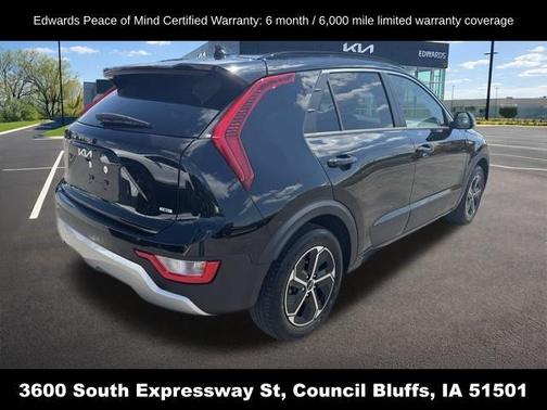 Aurora Black Pearl 2023 Kia Niro EX