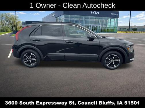 Aurora Black Pearl 2023 Kia Niro EX