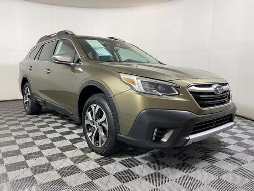 2022 Subaru Outback Touring
