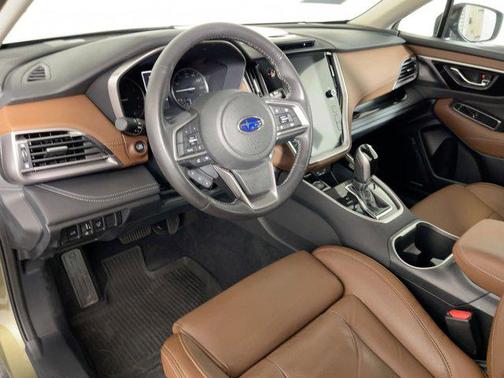 2022 Subaru Outback Touring