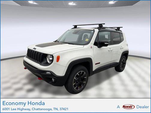 2023 Jeep Renegade Trailhawk