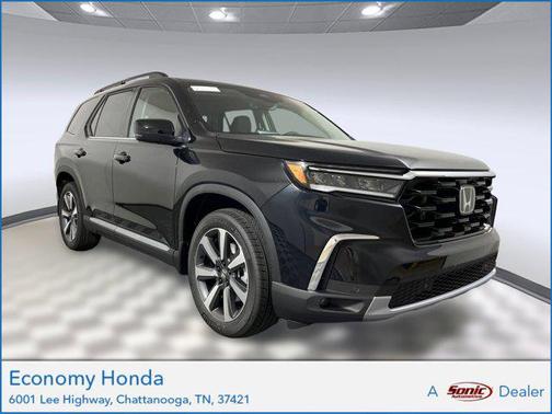 2025 Honda Pilot Touring 8-Passenger