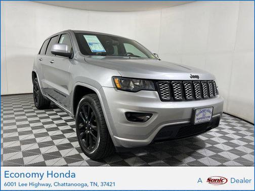 2017 Jeep Grand Cherokee Altitude