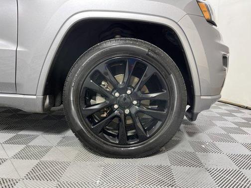 2017 Jeep Grand Cherokee Altitude