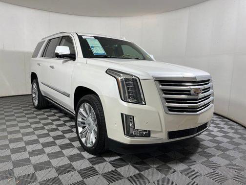 2019 Cadillac Escalade Platinum