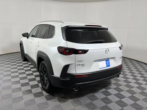 2023 Mazda CX-50 2.5 S Preferred Plus