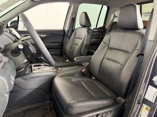 Gray 2023 Honda Ridgeline RTL-E