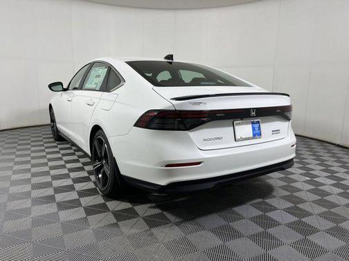 2025 Honda Accord Hybrid Base