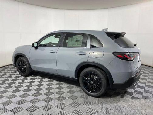 2026 Honda HR-V 2WD Sport