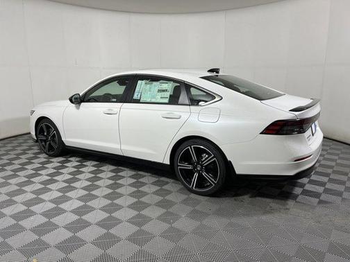 2025 Honda Accord Hybrid Base
