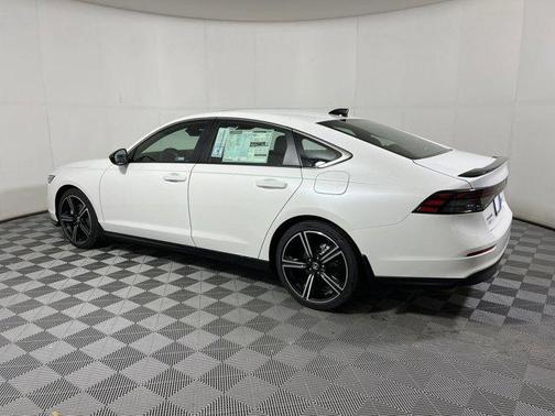2025 Honda Accord Hybrid Base