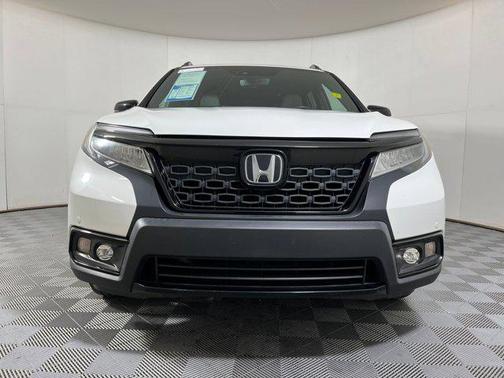 2019 Honda Passport Elite