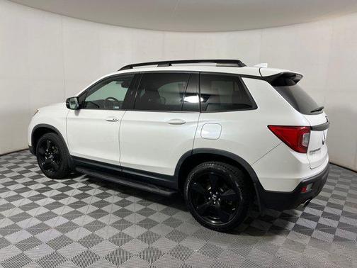 2019 Honda Passport Elite