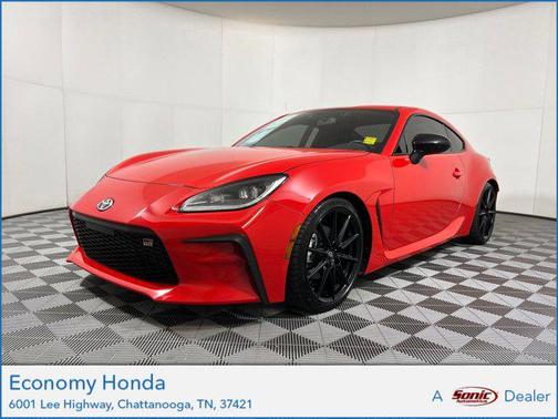 2024 Toyota GR86 Premium