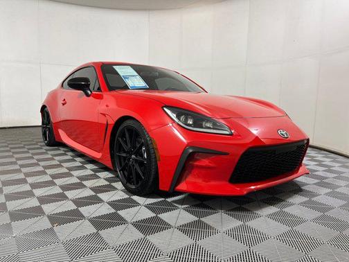 2024 Toyota GR86 Premium