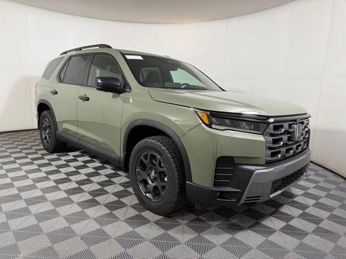 Ash Green Metallic 2026 Honda Pilot TrailSport