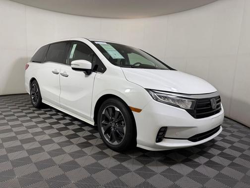 Platinum White Pearl 2022 Honda Odyssey Elite