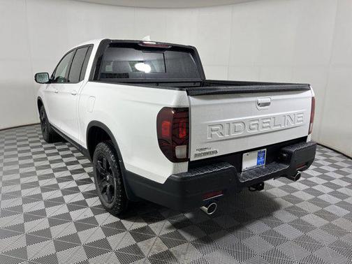 2025 Honda Ridgeline Black
