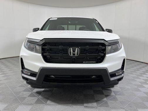 2025 Honda Ridgeline Black