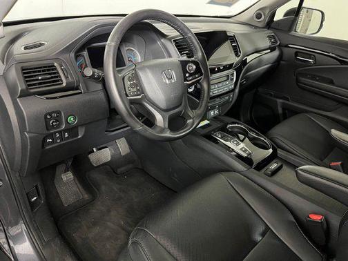 2020 Honda Pilot AWD Elite