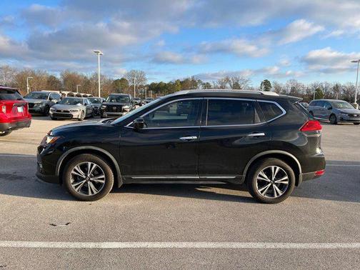 2017 Nissan Rogue SL