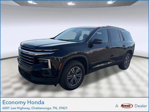 Mosaic Black Metallic 2025 Chevrolet Traverse LT