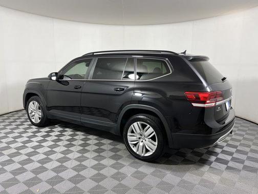 2020 Volkswagen Atlas 3.6L SE w/Technology