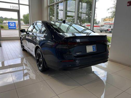 2025 Honda Accord Sport SE 1.5T