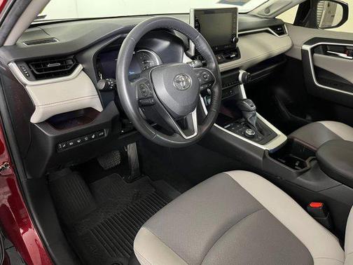 2022 Toyota RAV4 Limited