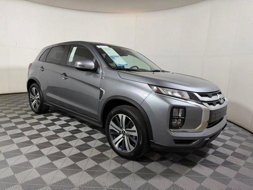 2025 Mitsubishi Outlander Sport SE