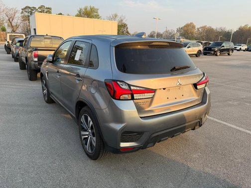 2025 Mitsubishi Outlander Sport SE