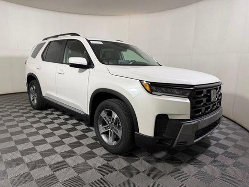 Platinum White Pearl 2026 Honda Pilot EX-L