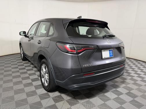Modern Steel Metallic 2023 Honda HR-V LX