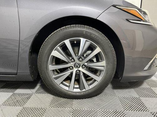2019 Lexus ES 350 Base