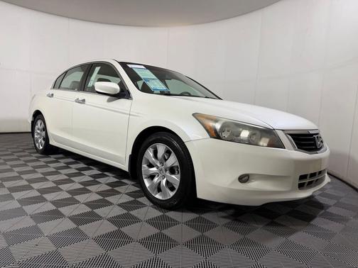 White Diamond Pearl 2008 Honda Accord EX-L