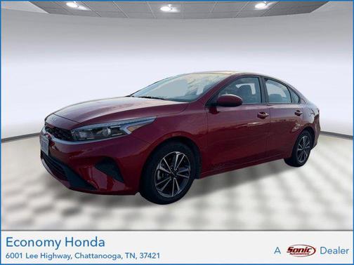 Currant Red 2024 Kia Forte LXS