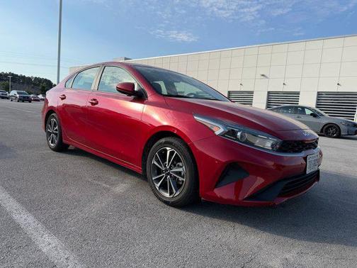 Currant Red 2024 Kia Forte LXS
