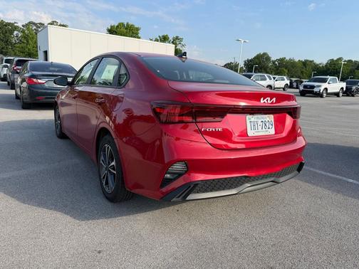 Currant Red 2024 Kia Forte LXS