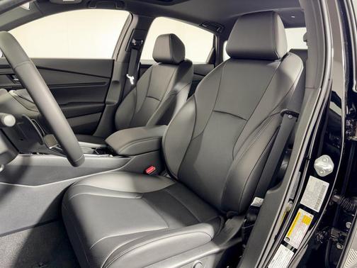 Crystal Black Pearl 2026 Honda Accord Hybrid Sport-L